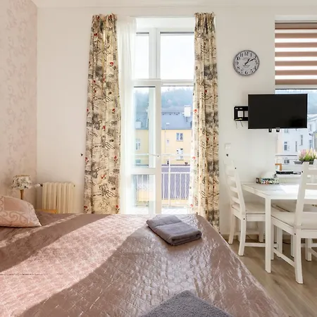 On Krymska Apartman *