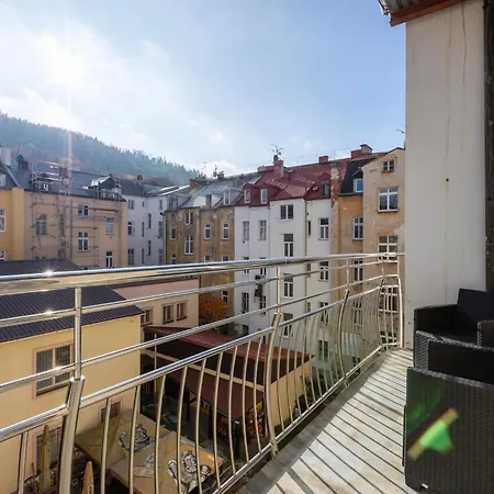 On Krymska Apartment